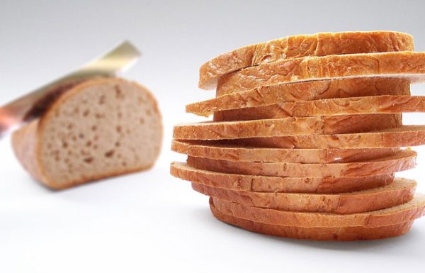 אלה הם 3 הדברים הנפלאים שיקרו לגוף שלכם כשתפסיקו לאכול לחם