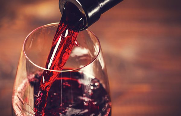 שתיית יין אדום תעזור לכם להוריד במשקל ותשפר את הבריאות שלכם